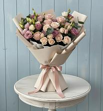 Букет цветов из:  Розы и Лизиантусы #REPLACE_PRED# Боровихе