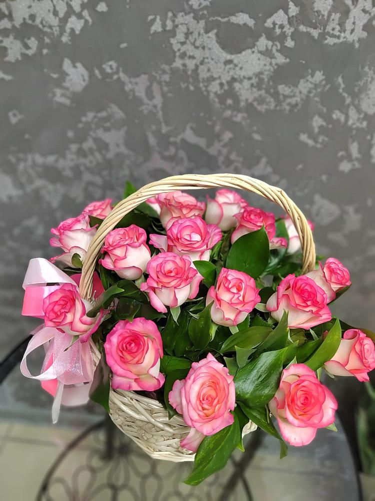 Цветочная композиция из Розы в корзине в Боровихе