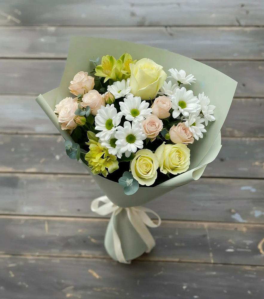 Букет цветов из: Альстромерии, Розы и Хризантемы в Боровихе