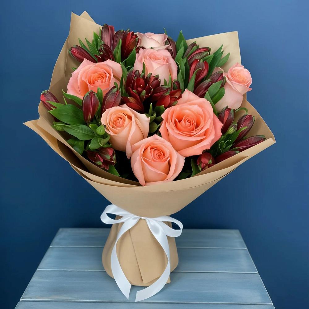 Букет цветов из: Розы и Альстромерии в Боровихе