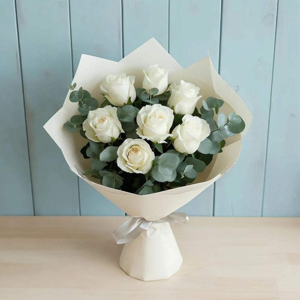 Букет Белые розы в Эвкалипте в Боровихе